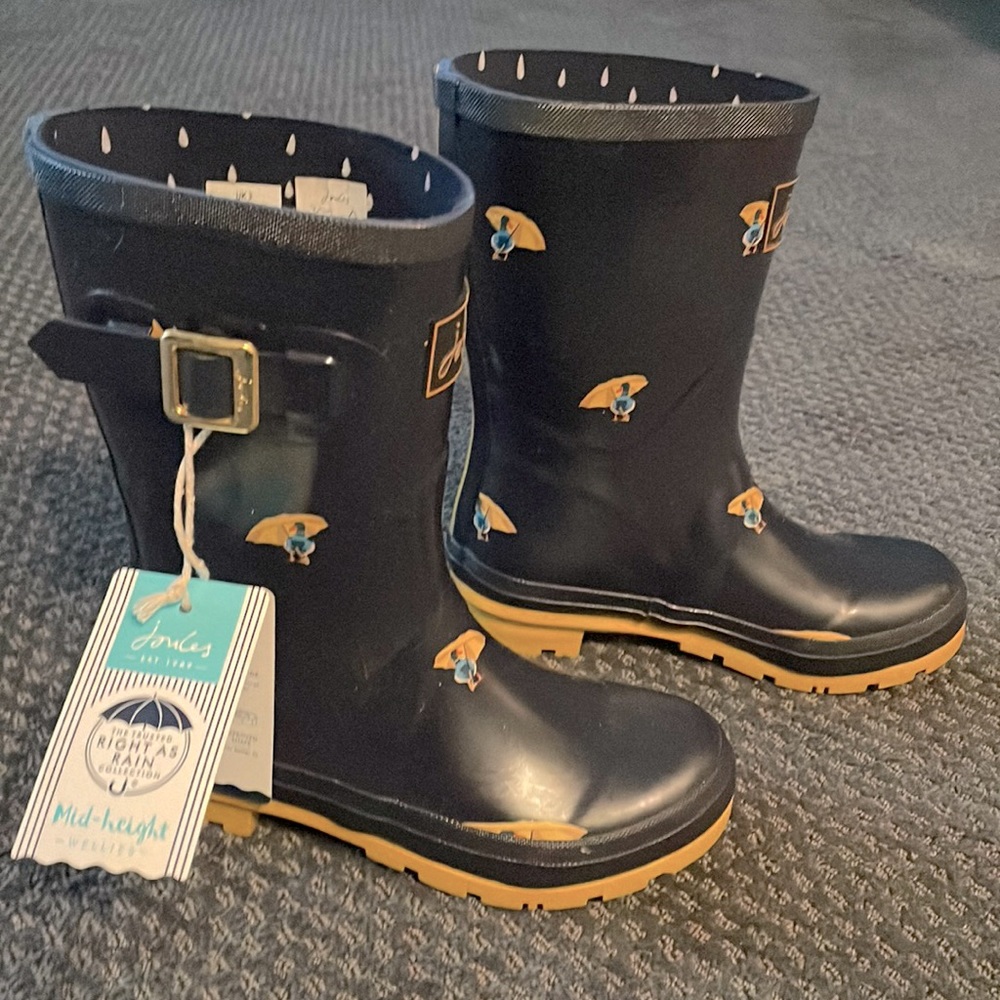 Joules Rain boots, Women’s size 5, Navy blue & yellow